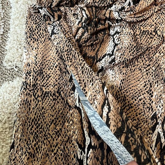 CONNECTED APPAREL Leopard Animal Print Sleeveless Dress NWOT - Picture 5 of 12